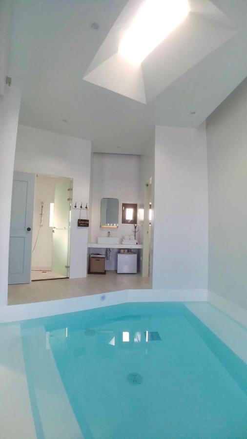 Sea Shore Hotel Manzhou Bagian luar foto